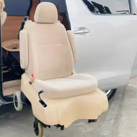 Toyota Alphard G Welcab 2010 Silver