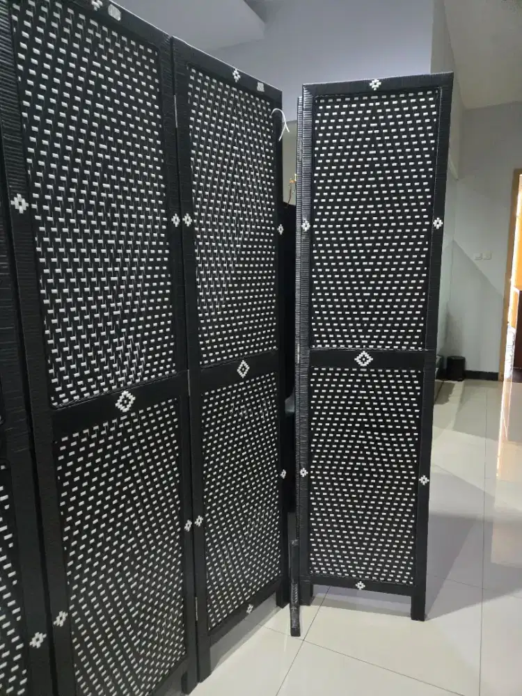 Sekat Ruangan/Partisi