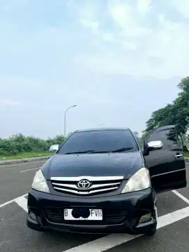 INNOVA 2010 MATIC 2,0 V