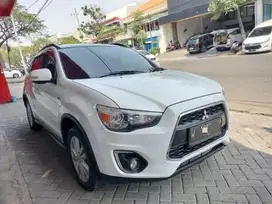 Outlander PX  Facelift 2.0 Bensin Matic/At 2014 Super Istimewa