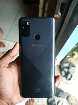 Infinix Hot 9 play Ram 4/64gb Batangan Tt