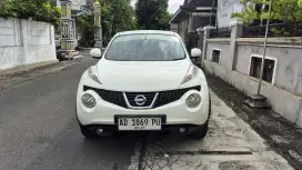 nissan juke rx 2011 matic