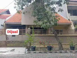 Dijual Rumah Rungkut Asri 1 Lantai dekat Kampus UPN Row Jln Lebar