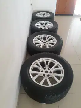 Dijual Velg Ring 20 PCD 6. Lebar velg 8.5 inch. ET 25.