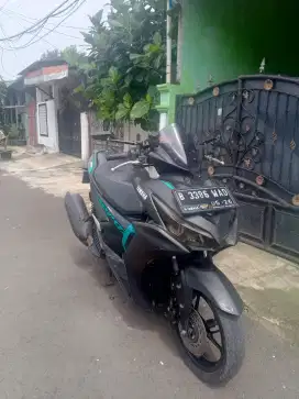Dijual! Aerox connected 2021 Hitam biru
