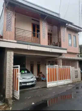 Jual cepat Rumah 2 lantai