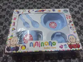 Tempat makan bayi