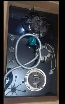 Kompor tanam delizia 3 tungku