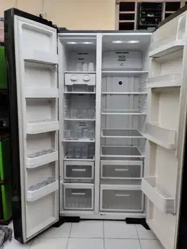 WTS Kulkas Hitachi Side by Side RS80PGD0GBK Inverter 595 L
