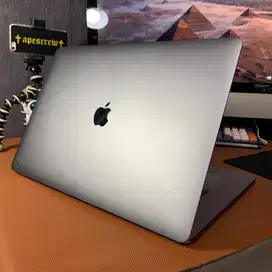 Macbook Pro Touchbar i7/32/1TB 15inch 2018