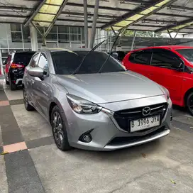 Termurah Mazda 2 Skyactive AT 2016 BERGARANSI