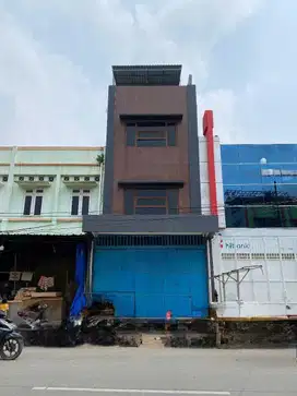 Ruko 4Lt Bagus Strategis di Pinggir Jalan Perumnas Karawaci