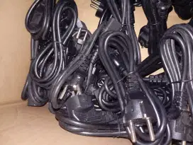 Kabel Power Supply CPU