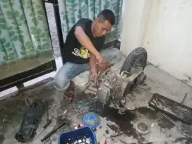 Servis motor panggilan