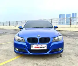BMW 325i Facelift Sunroof Tahun 2005 Automatic Biru Metalik