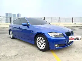 BMW 325i Facelift Sunroof Tahun 2005 Automatic Biru
