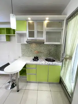 Terbatas! Hook 1BR 35m² Renov Furnished Interior Nyaman Green Bay Plui