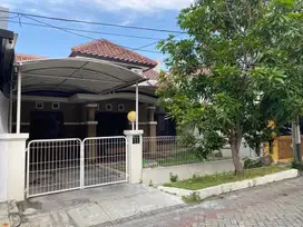 ✨ Disewakan Rumah Nyaman di Galaxi Bumi Permai, Surabaya! ✨