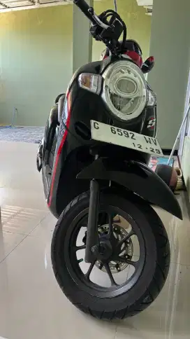 Honda Scoopy tahun 2019 Ahir atas nma sendri di jual Karan mau ganti