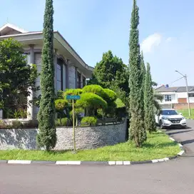 Dijual Rumah Luas dan Unik di Mekar Wangi Bandung Fasilitas Lengkap