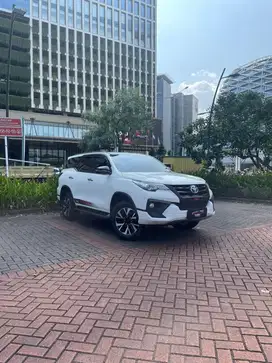 [Pajak Panjang] Toyota Fortuner 2.4 VRZ TRD 2018