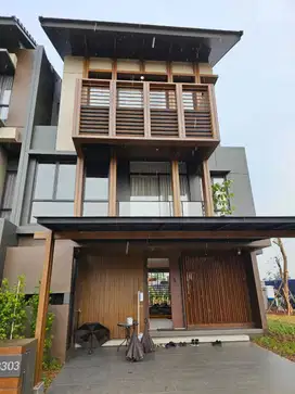 Hunian Winyard di Hierra BSD, dekat gerbang Tol