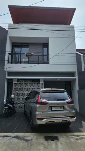 SEWA/KONTRAK RUMAH SIAP HUNI MARGAHAYU RAYA METRO,BANDUNG TIMUR