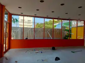 Pintu kaca dan partisi kaca upvc aluminium