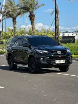 DP mulai dari 49juta aja!! Toyota Fortuner VRZ TRD 4x2 AT Diesel 2018