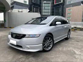 Honda Odyssey Absolute 2.4 AT RB1 2004 (Terawat, Service record lengka