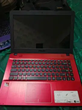 Laptop asus masih gres