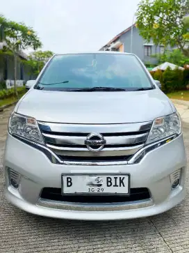 cash aja nissan serena high way star 2014