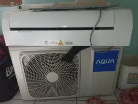 Jual AC AQUA 1/2 pk