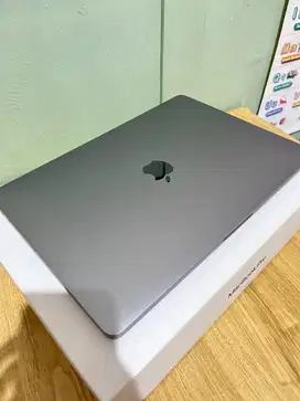 Macbook Pro 2020 13 inch Touchbar