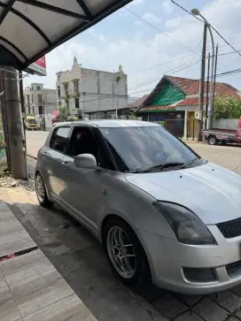 Suzuki Swift RS 415 ST