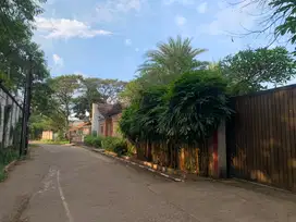 dekat mall Ciputra dan Tol jatikarya Kavling SHm Cikeas cocok Hunian
