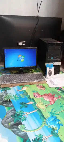 1Set PC + Monitor Bekas Kasir