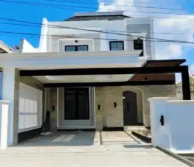 RUMAH BUKIT SARI SIAP. HUNI MODEL CLASIC  DI SEMARANG