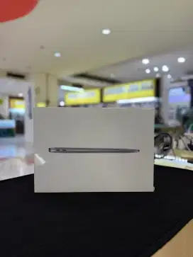 Macbook air m1 ram 8/256GB ibox