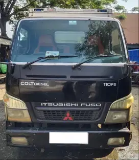 Mitsubishi Canter Colt Diesel Engkel BOX PUMA FE71 110PS  tahun 2009