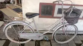 Sepeda mini uk24 rem pakem ban tebal semua