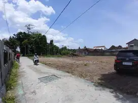 Akses Dekat JEC dan Ambarukmo Tanah Ideal untuk Hunian atau Investasi