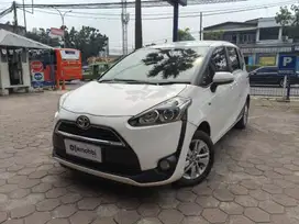 Pajak Panjang TDP 7JT Toyota Sienta 1.5 G Bensin-MT 2017 Putih