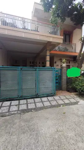 Dijual Rumah Minimalis lantai Siap Huni 2 Lantai di Depok Timur
