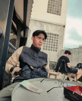 Nyari kerja kerja apa aj bisa ( gak punya ijasa niat kerja )