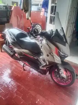 DIJUAL CEPAT X- MAX 250cc thn.2018