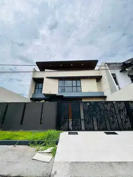 Rumah 2 Lantai Baru di Kertajaya Indah Timur Minimalis Siap Huni