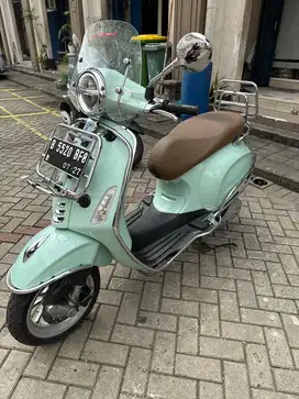 DIJUAL Vespa Primavera 150 i-Get ABS 2022 LIKE NEW MULUS