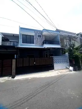 Rumah Dalam Komp lekLokasi Strategis Nyaman Asri Tenang Pondok Kelapa