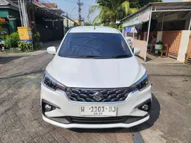 SUZUKI NEW ERTIGA 1.5 GL MANUAL 2024 PUTIH FACELIFT SURABAYA